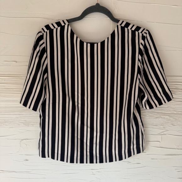 Anthropologie | Front Clothing | S | Black & White Striped V-Neck Blouse - Picture 5 of 6